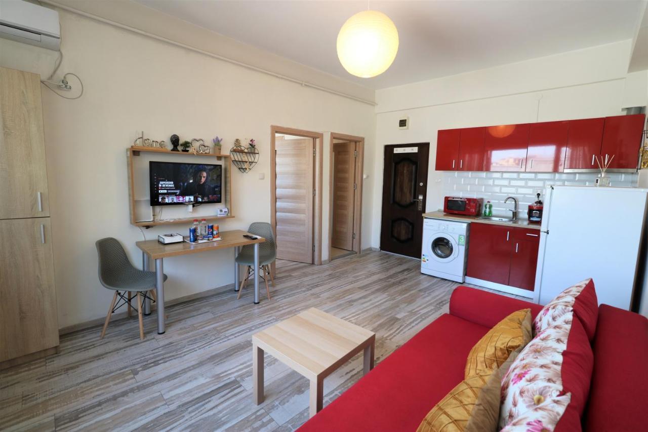 Charming Cozy Apartment - Old Town - Free Minibar Букурещ Екстериор снимка