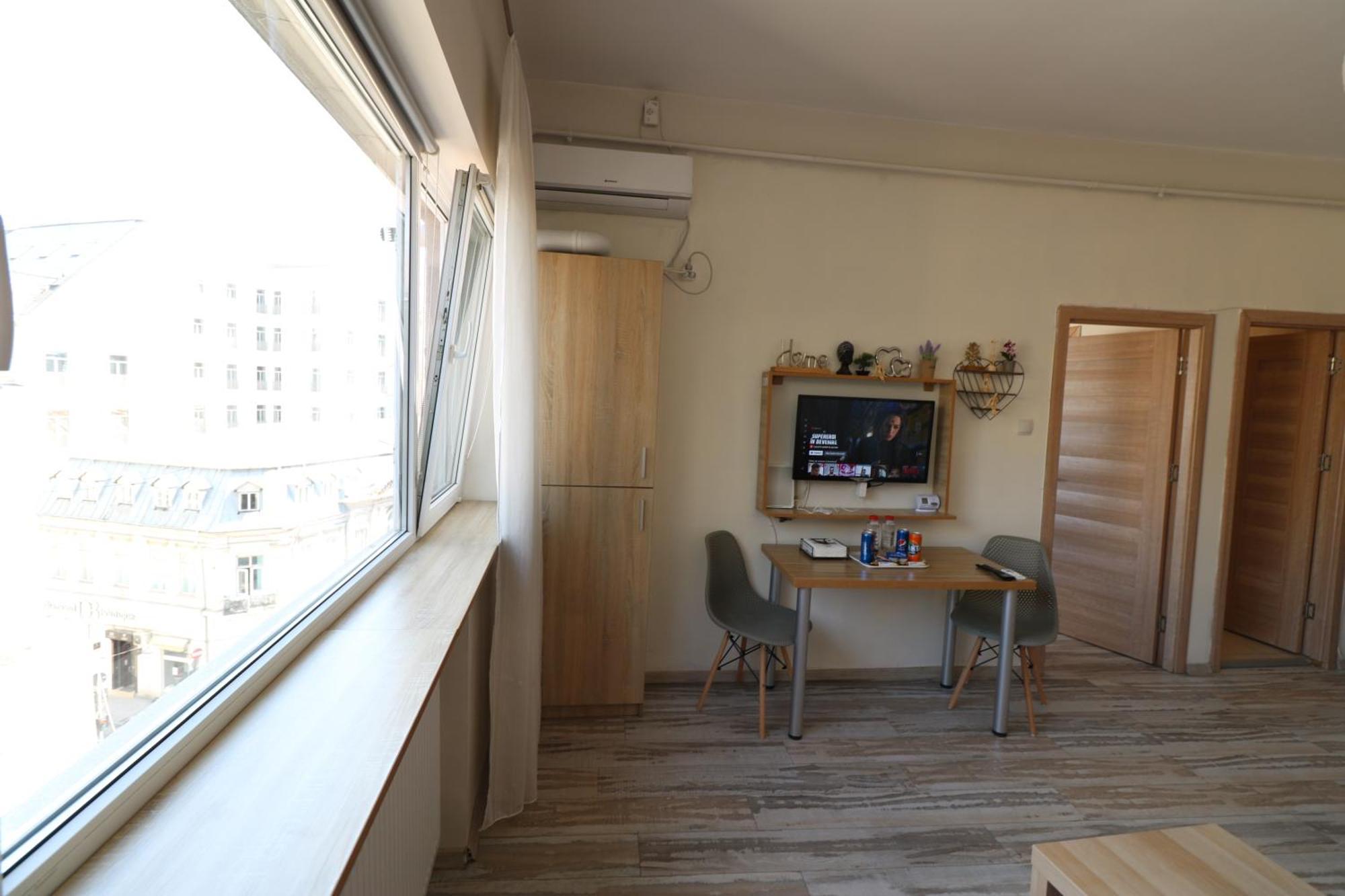 Charming Cozy Apartment - Old Town - Free Minibar Букурещ Екстериор снимка